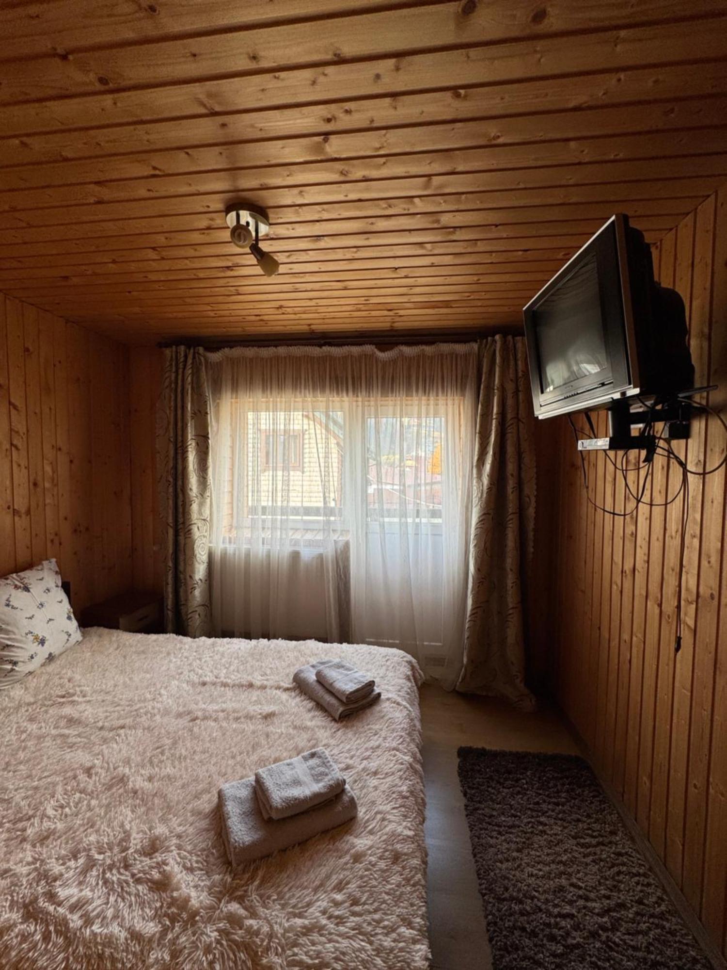 Hotel Опришок Palyanytsya Exterior foto