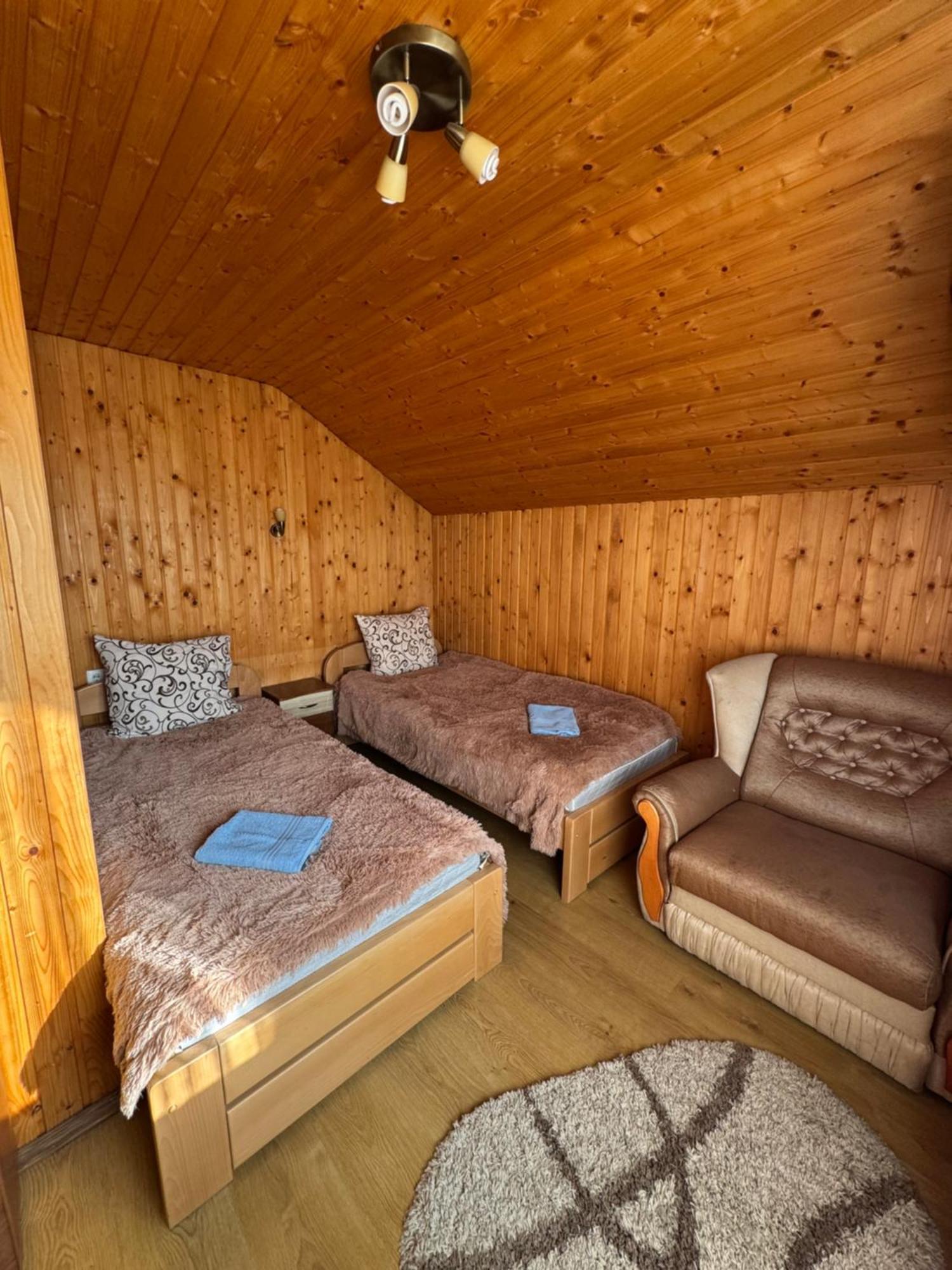 Hotel Опришок Palyanytsya Exterior foto