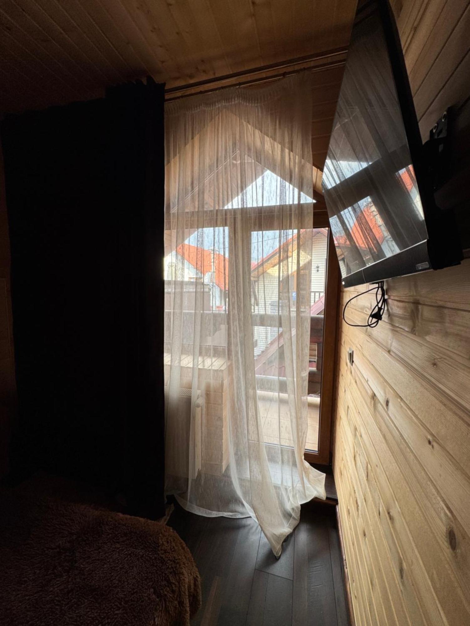 Hotel Опришок Palyanytsya Exterior foto