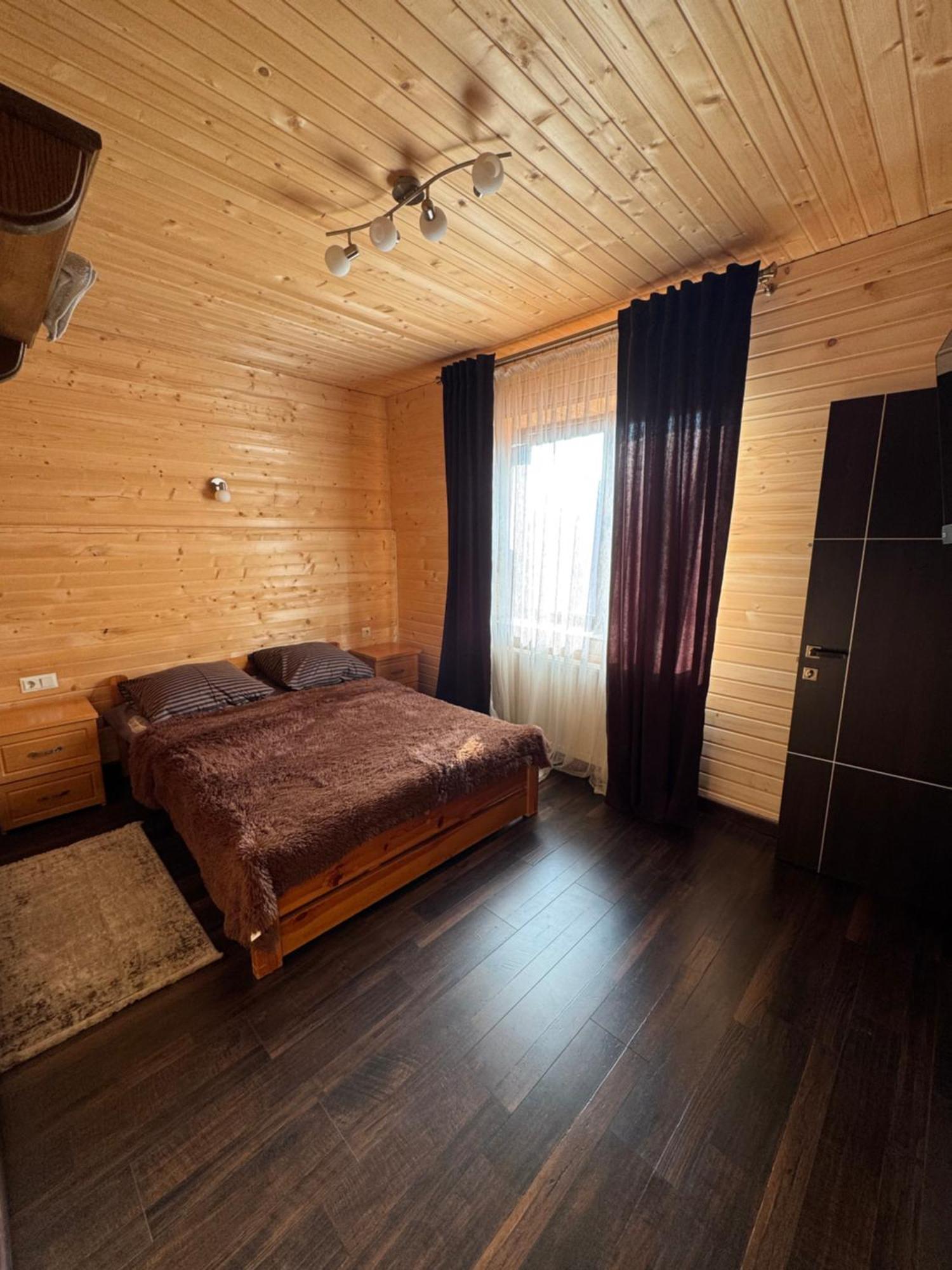 Hotel Опришок Palyanytsya Exterior foto